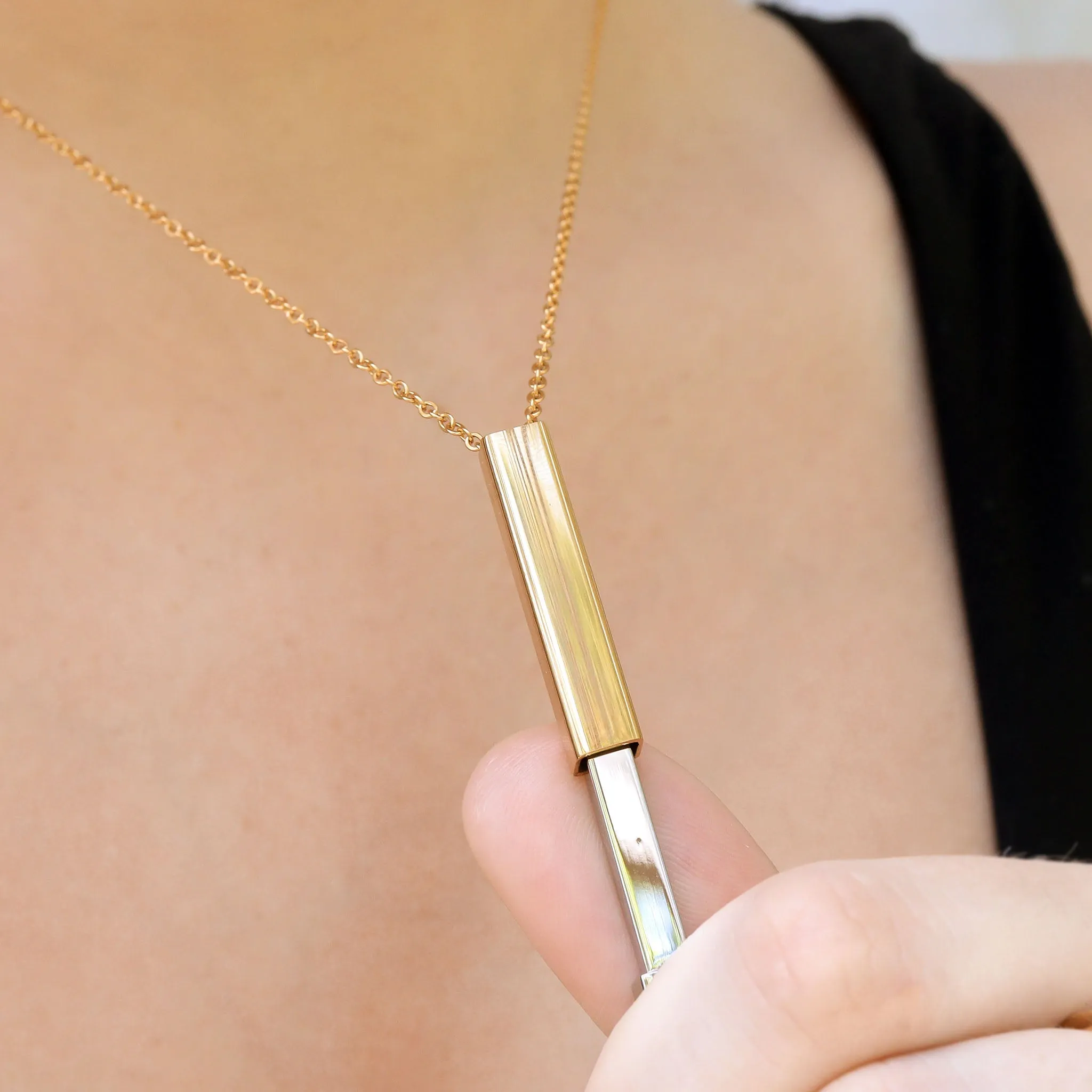 18K Gold PVD Stainless Steel Hidden Message Sliding Blank Bar Necklace / CHN9963