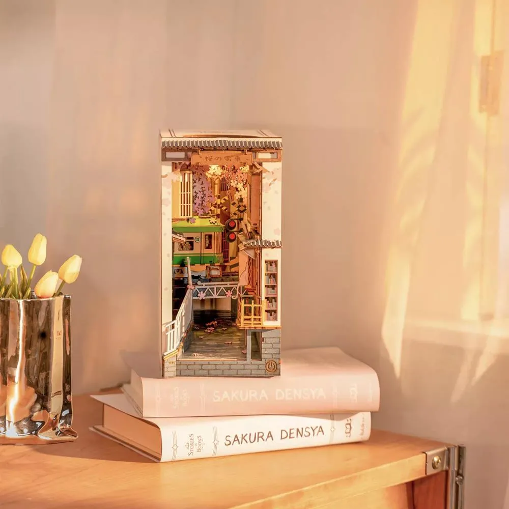 Robotime Rolife DIY Mini Book Nook Kit - Sakura Densya Tram