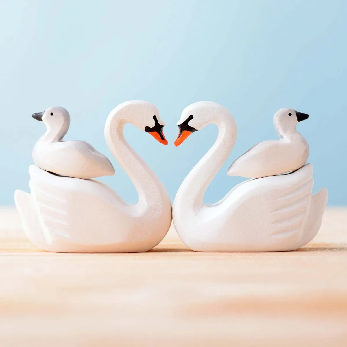 Wooden Swan - Cygnet